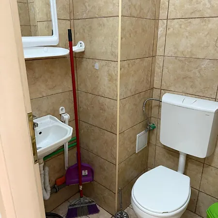 Zipstay Мини-отель